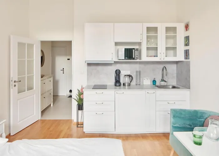 Apartment Days - Homey - New Town Prag